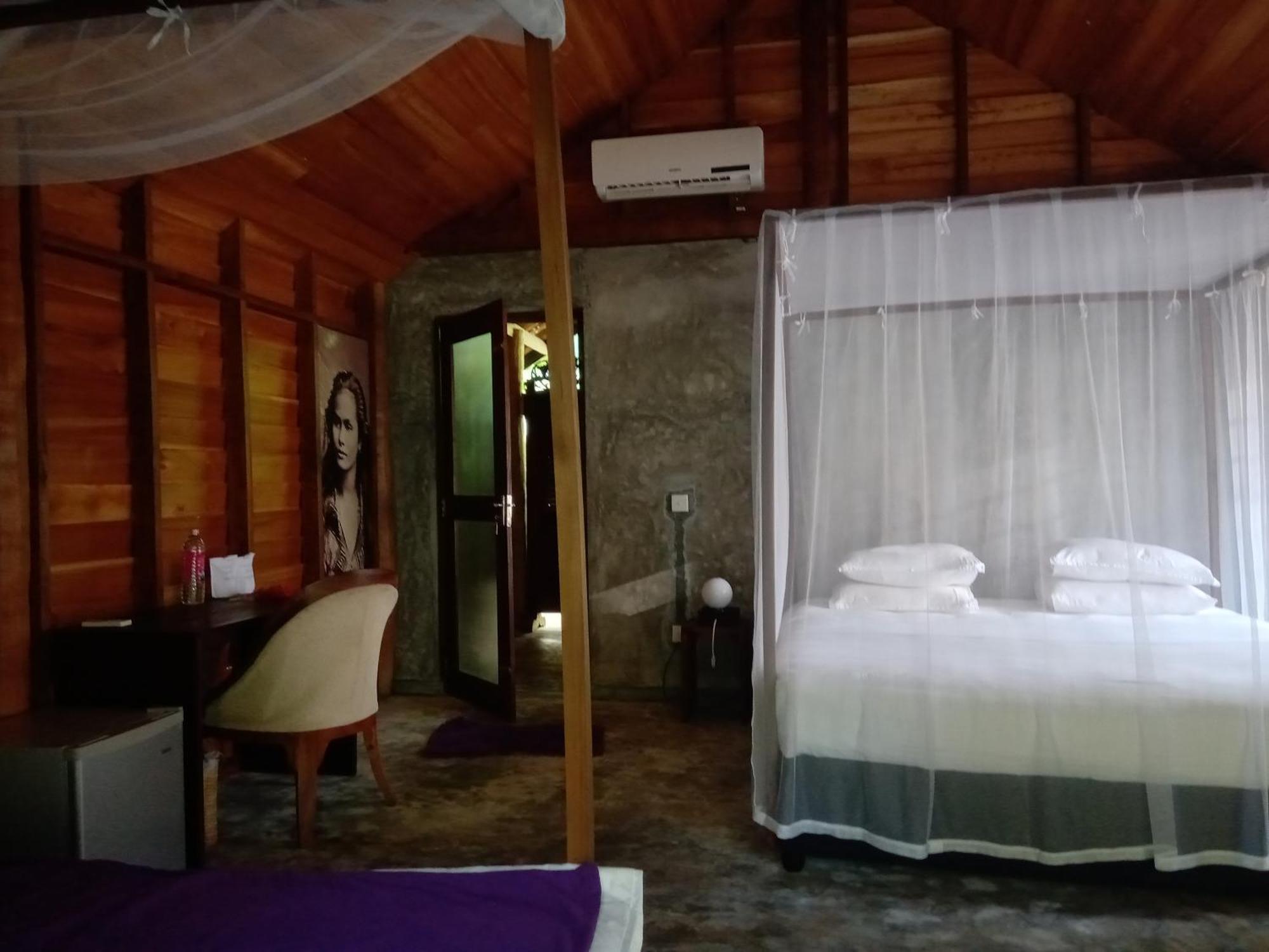 Turtle Eco Beach Matara Ngoại thất bức ảnh